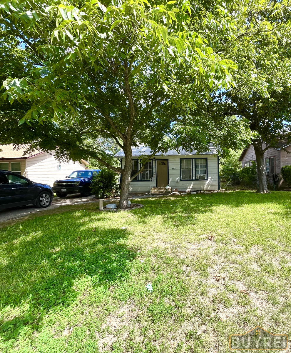 Schertz, TX📍Fixer Upper Opportunity🏚️See Photos Inside ➡️