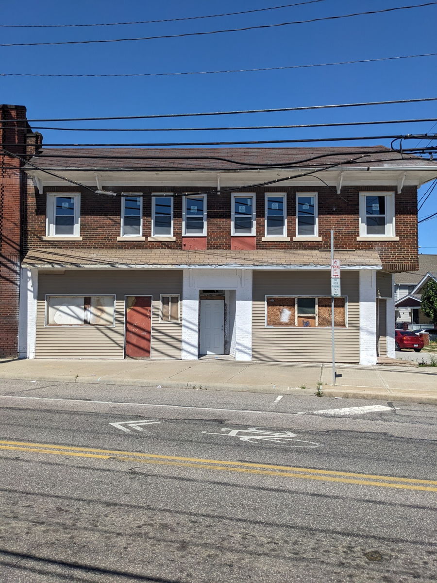 ⭐️6 Unit Mixed Use  Apartments in Cleveland 44105⭐️