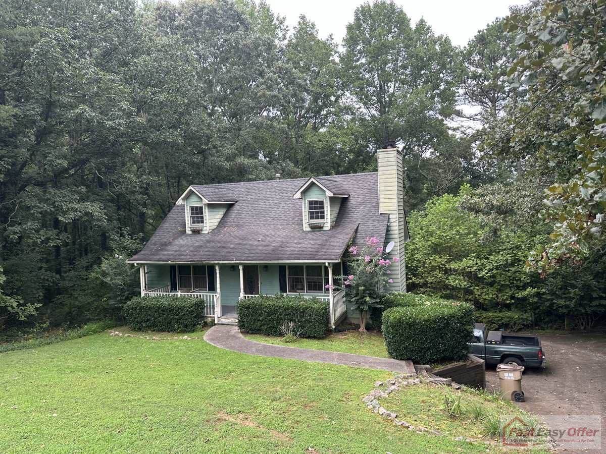 🚀 Investor Alert: Flip This Charming Cape Cod Home in West Forsyth (Cumming, GA) for BIG Returns! 💰