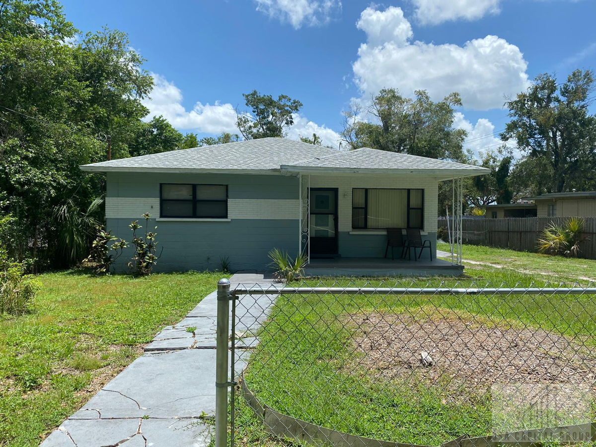 🌴 Tampa, FL 🏡 2/1 SFH Quick Fix & Flip! Only Cosmetic with 70K Spread! 😱