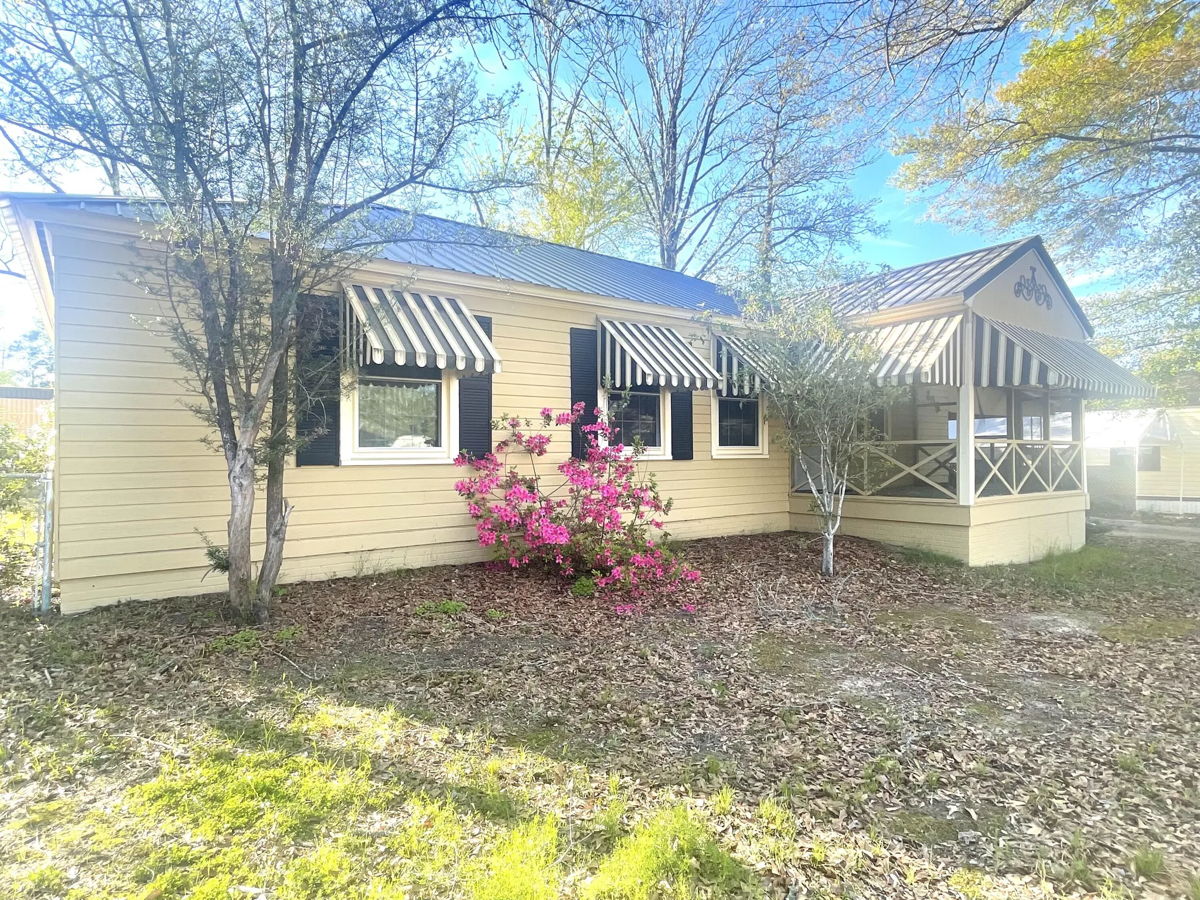 Leesville, LA: LOW INTEREST, PRETTY MID DOWN PAYMENT, CASHFLOWING SUB2 DEAL!!!