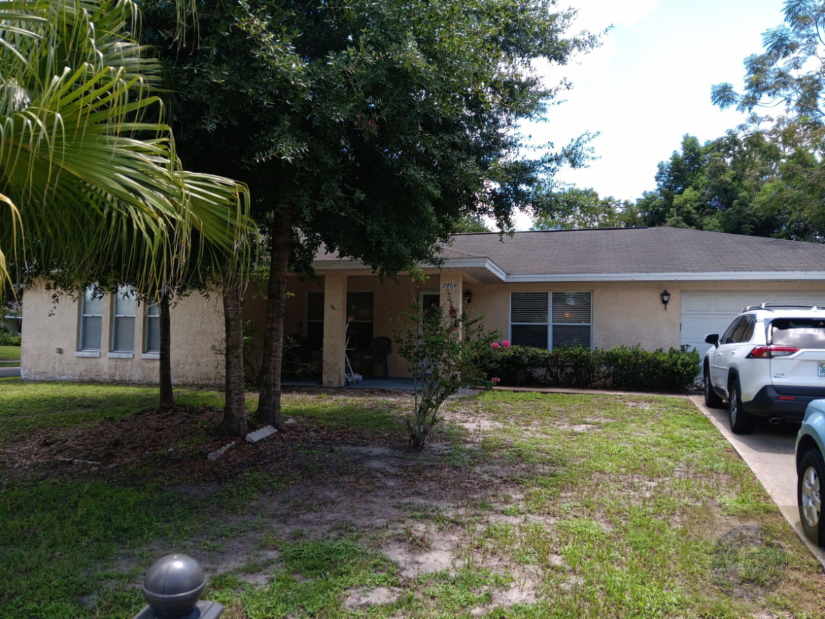 GREAT FIX AND FLIP OR BUY AND HOLD IN TITUSVILLE FL