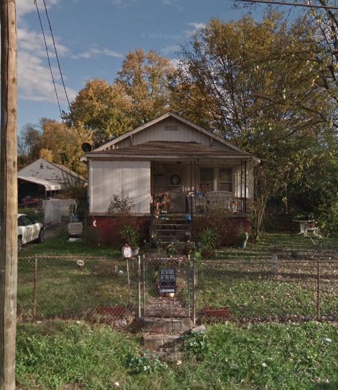 OFF MARKET IN KNOXVILLE