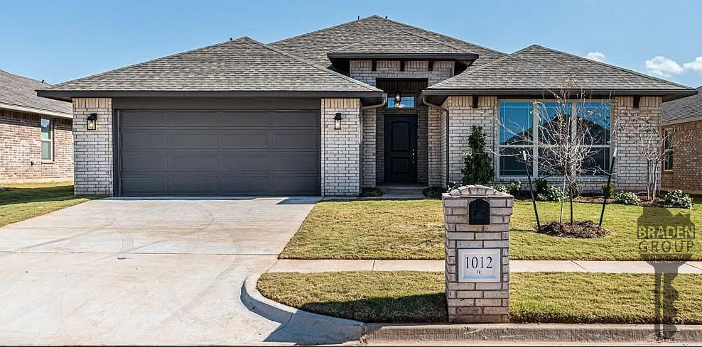 🚨GREAT DEAL!🚨 (Yukon, OK) 3 Bed 2 Bath Starting at 168K!🤠