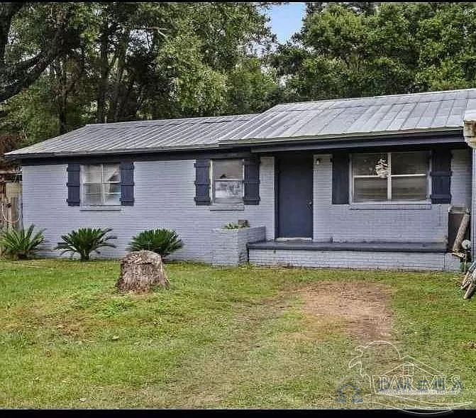 INVESTOR SPECIAL IN PENSACOLA - LIGHT FIXER