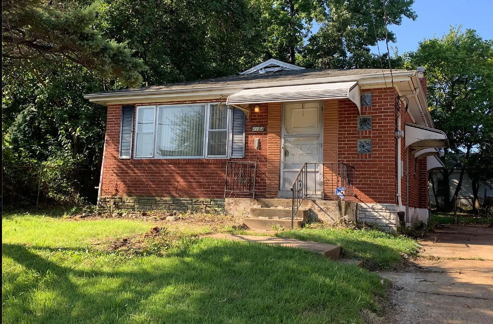 This one will go FAST!! Almost rent ready! Little Repairs Needed! ST Louis, MO 63116!