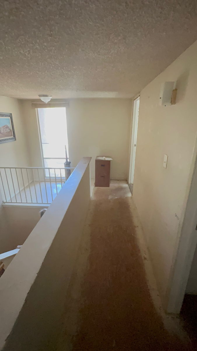 🚨Easy Remodel Townhome in Mesa, AZ 85202🚨