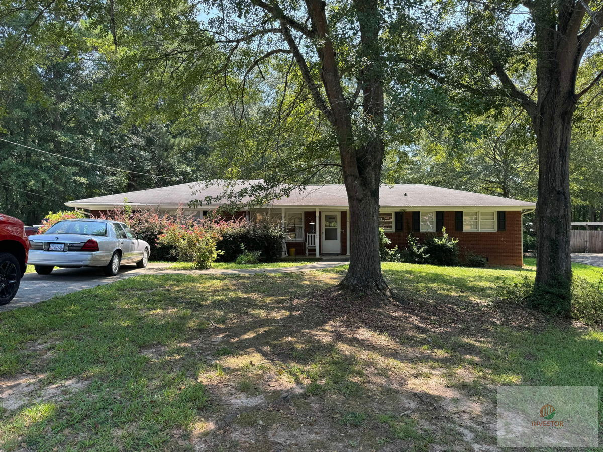 POWDER SPRINGS BRICK RANCH