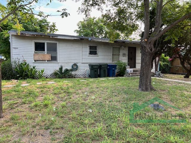 Prime High⬆️ Investment Property in Corpus Christi 🛠️🏡