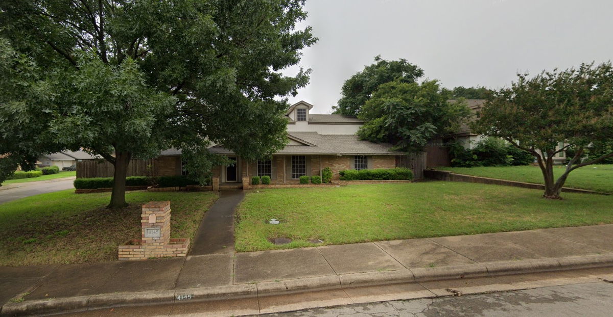 Super Investment Opportunity in Kimball Estates Dallas Texas
