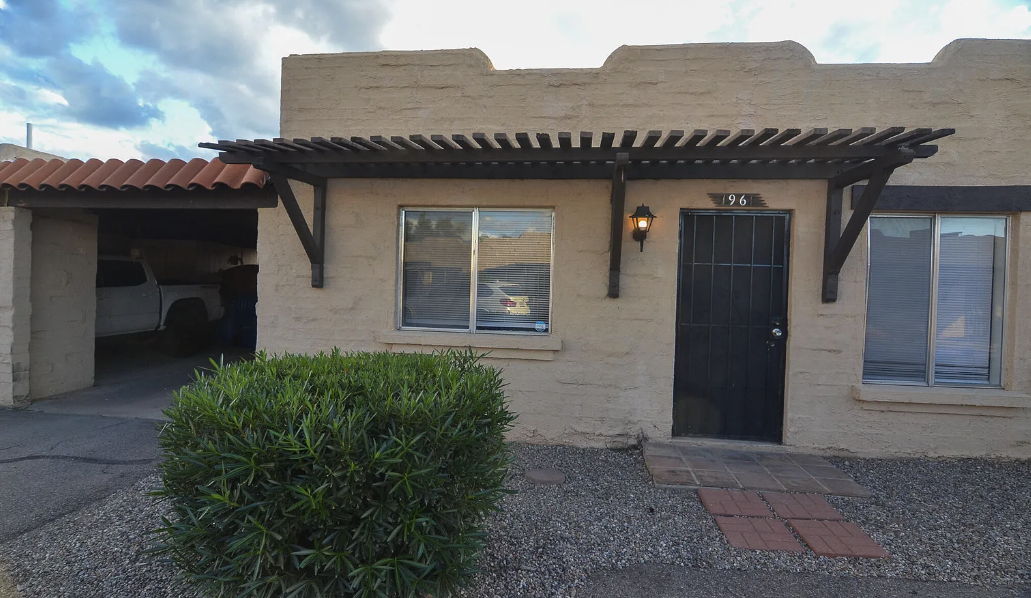 Tucson Home 1961 W La Osa Dr, Tucson, AZ 85705