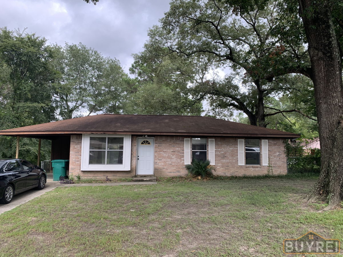 Willis, TX📍Brick Cosmetic Flip/Rental🏚️See Photos Inside ➡️