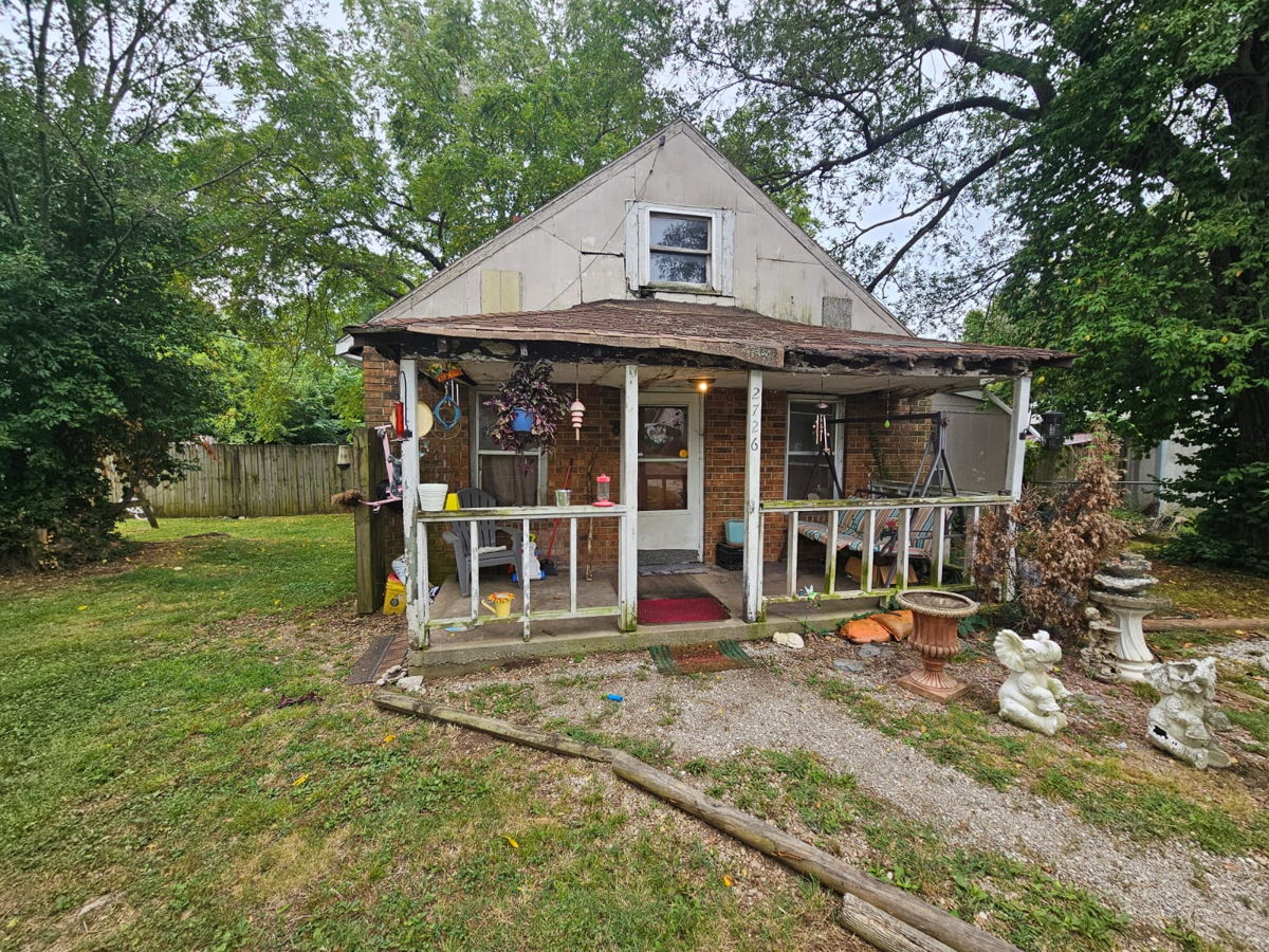 🔥(Springfield, MO 65802)  Investment Gem! Fix/Flip 2BD 1BA with .344 acres lot - Will Sell Fast! 🔥