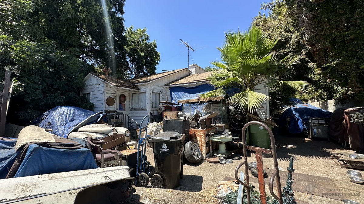 🔥🔥HOT FIX AND FLIP OPPURTUNITY IN LA🔥🔥