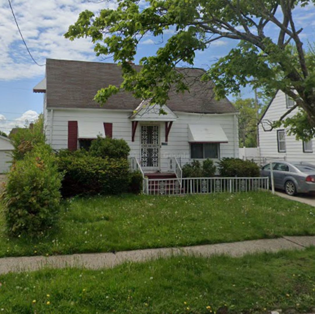 🏡 3Bed/1Bath🏠 Your New Beginning on Ridgeton Dr, Cleveland, OH! 🌅🌳 take it only for 110K ✅