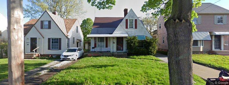 🏡 4Bed/1Bath🌟 Charming Cleveland Home for Sale - Ideal Investment Opportunity! 🌟🌳 take it only for 110K ✅