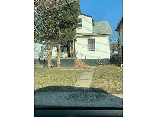 🏡 3Bed/1Bath🌟 Prime Investment Opportunity in Cleveland! 🏠🌳 take it only for 110K ✅