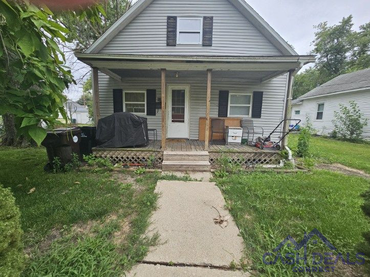 NEW Clinton, IL Off Market Property Available NOW!