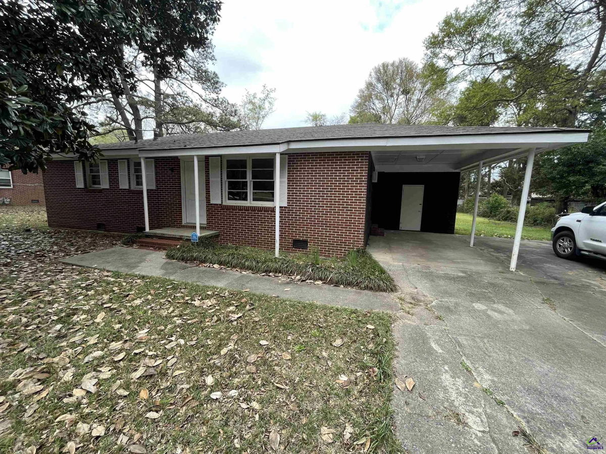 WARNER ROBINS GA 7K ENTRY FOR A CASHFLOWING SUB2 DEAL
