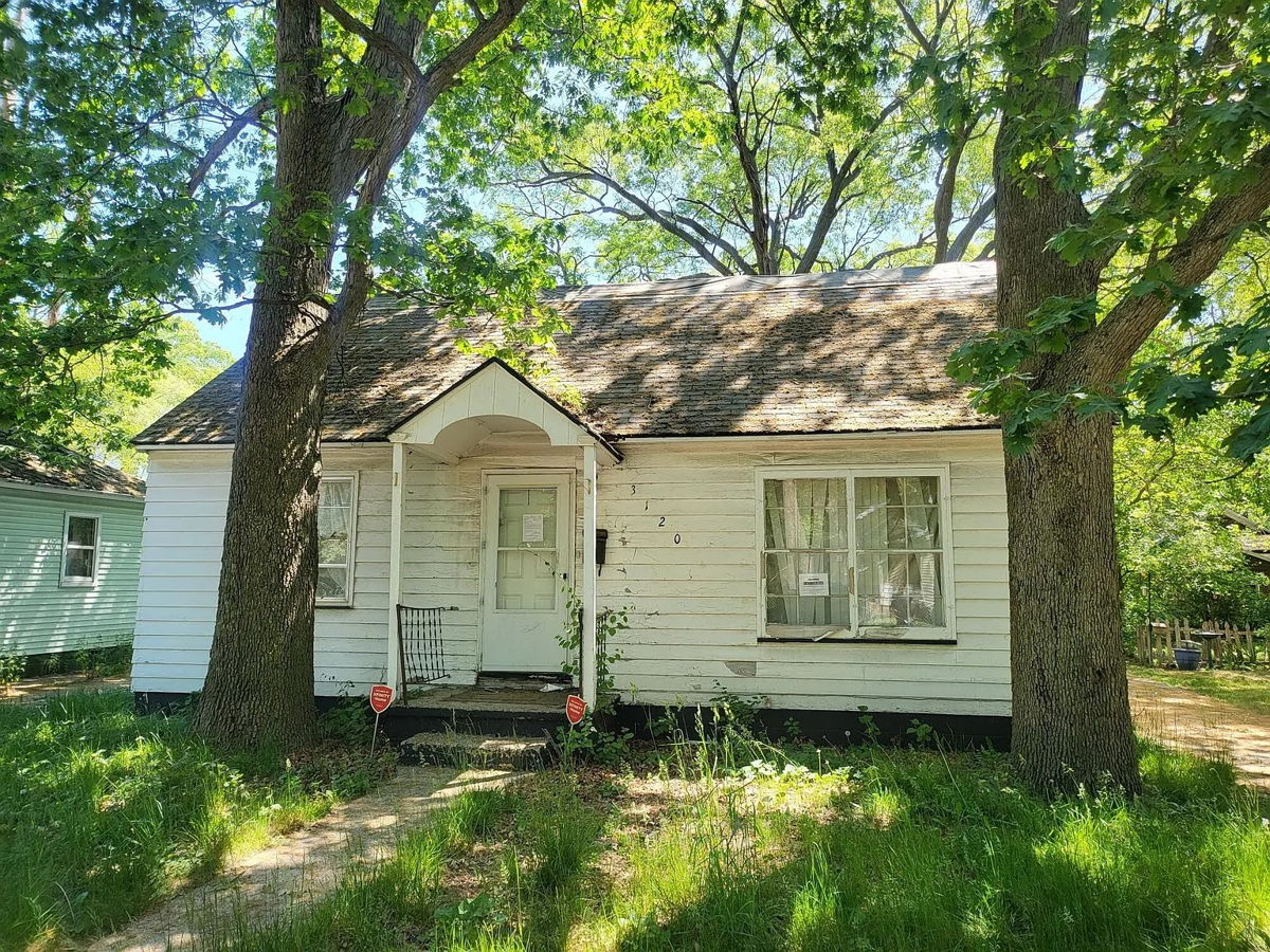 Muskegon Heights Flip or Rental!
