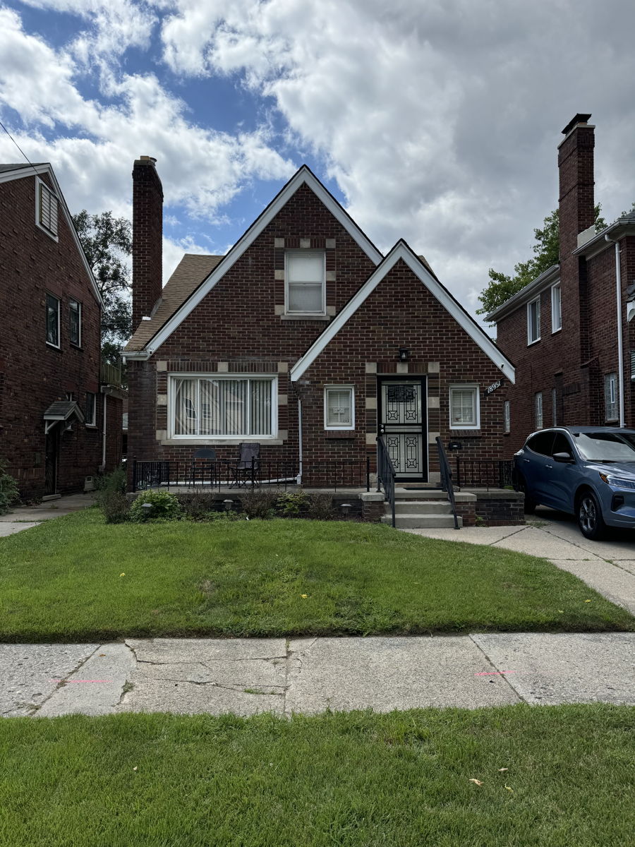 🔥🏠 Off Market Fix & Flip | Bagley | 3 BEDS 1.5 BATH 🏠🔥