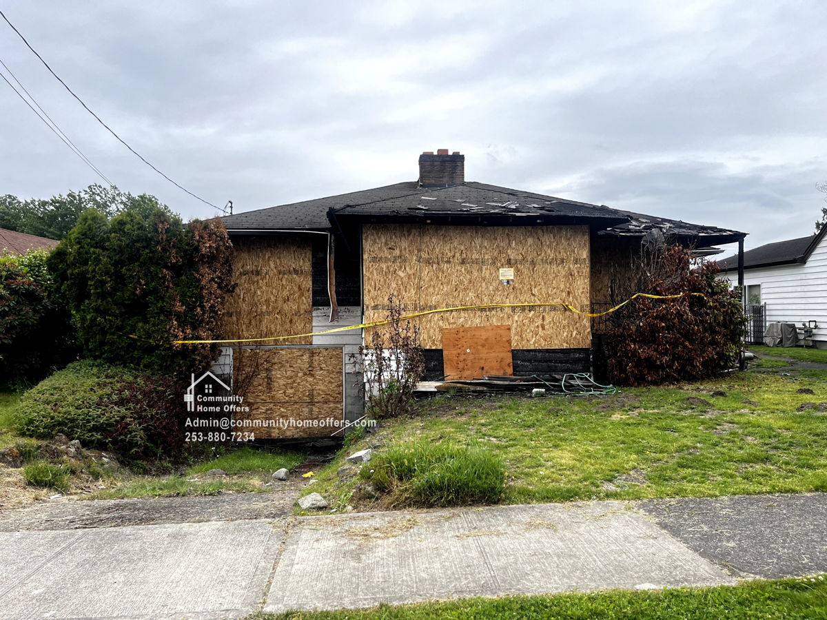 4 Bedroom Fix n Flip Off-Market in Auburn! 🏡