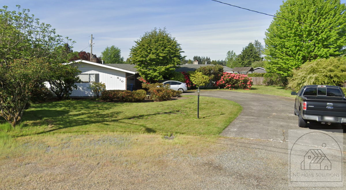 🔨🌟 Off-Market Puyallup Fixer: Rambler with Pool – Great Opportunity!