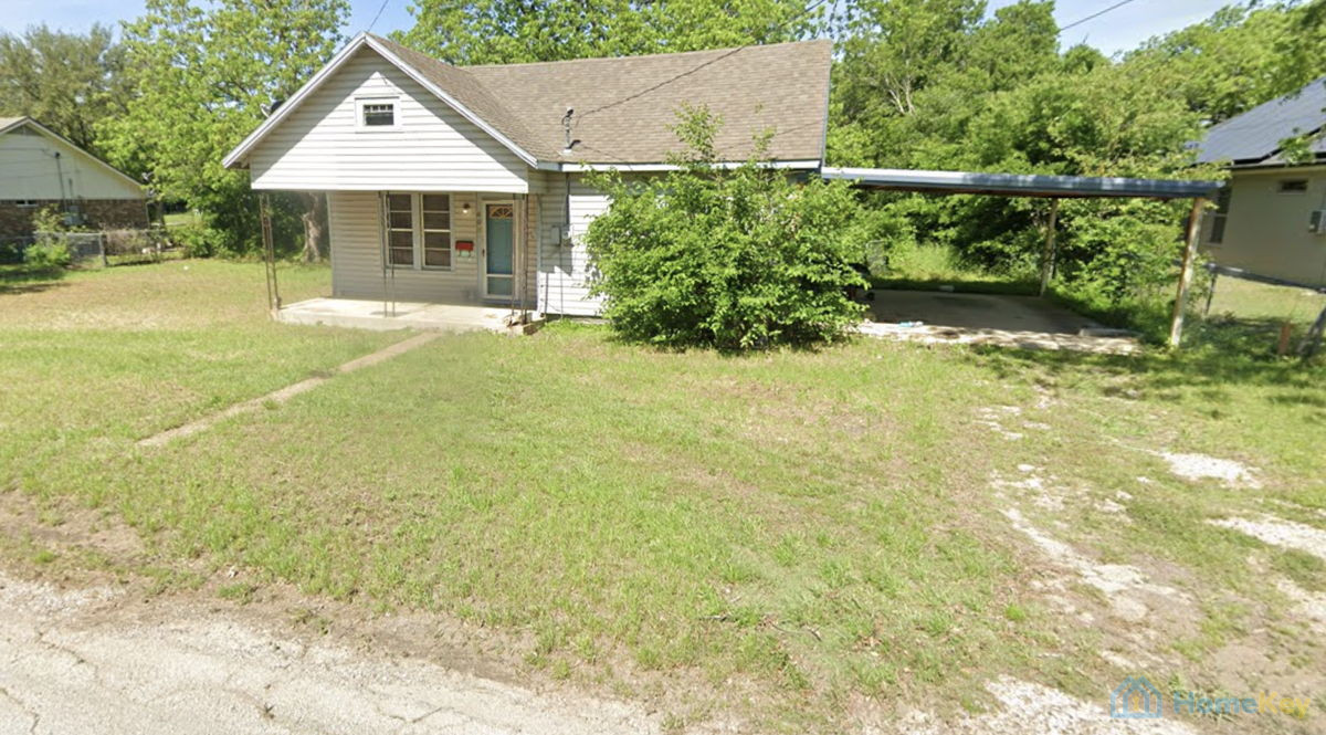 🏡 💥OFF MARKET FLIP IN WEST💥 🏡  76691