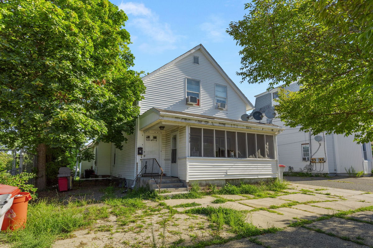✨ Off-Market Duplex Gem! | Priced Below Market Value 💰