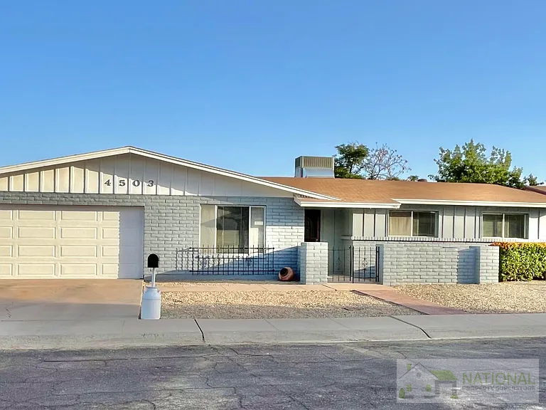 🔥Super Clean with pool in Glendale🔥