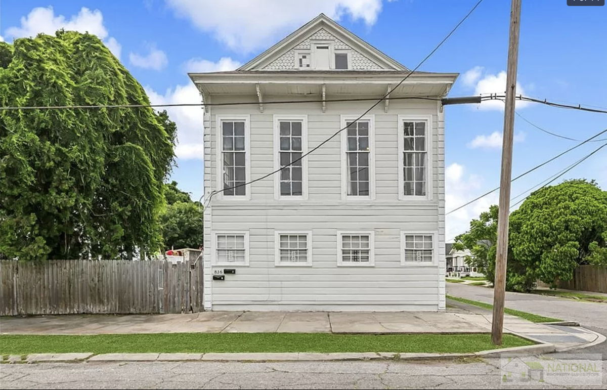 ⭐️ Historic Holy Cross Turnkey Duplex ⭐️