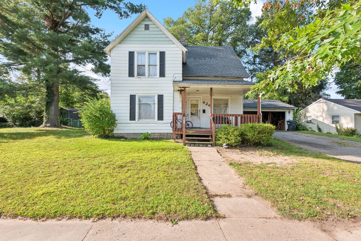 3/2 Hartford FLIP! MI 49057 🏡 1,776 sqft Home ✅ Asking $99,900 / ARV $130K