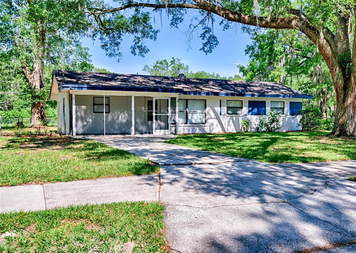 32601 Gainesville Super Cheap 3/2 Block Flip Opportunity! 🏡💸