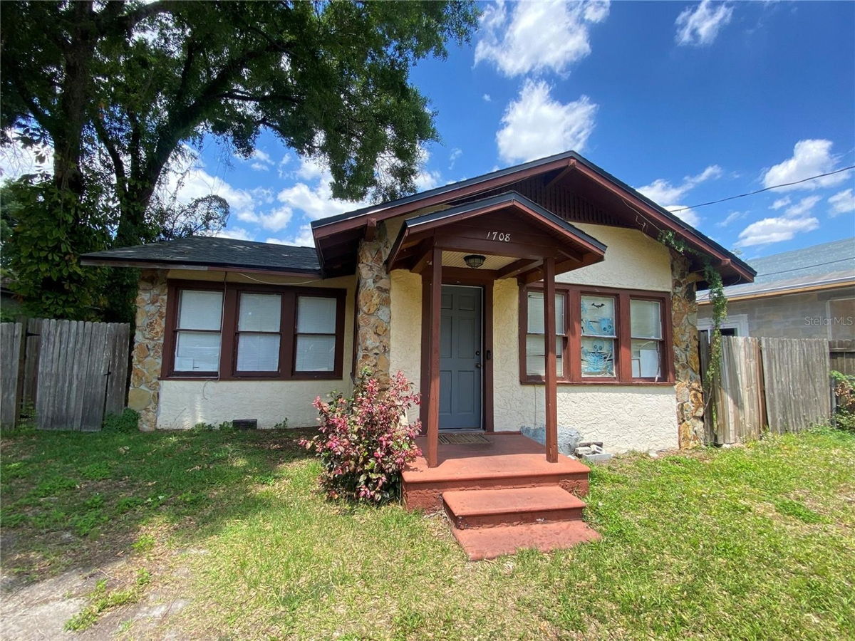 🏡 Fantastic Investment Opportunity in Tampa!