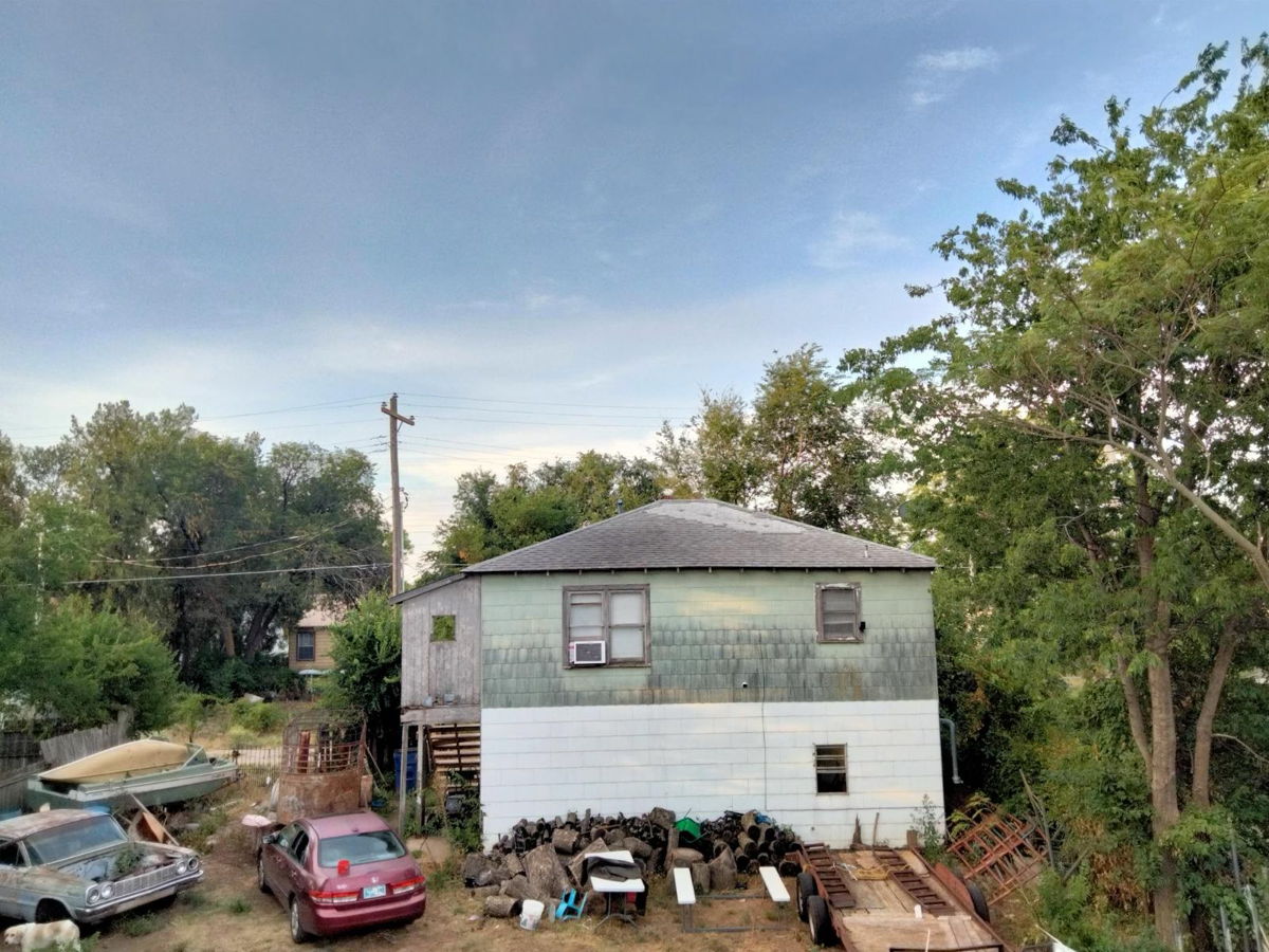 **🏠 Dual-Unit Investment Opportunity: High ROI with Section 8 Potential! 💰**