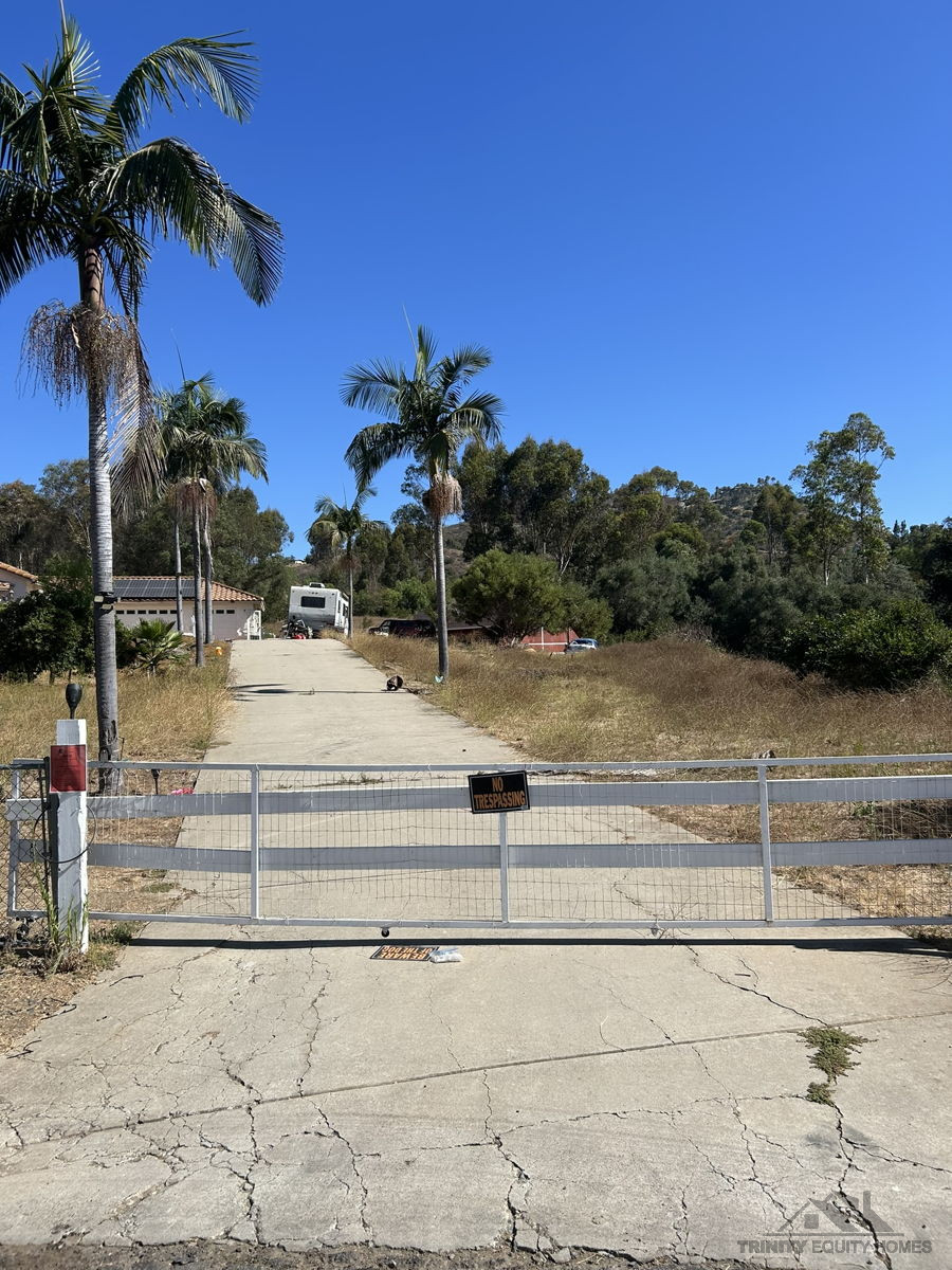 🔥Wide Open Investment Opportunity in Fallbrook🔥✔