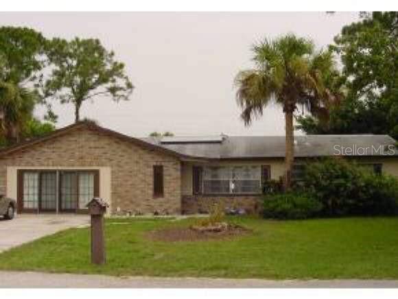 Block Pool home with 2021 roof