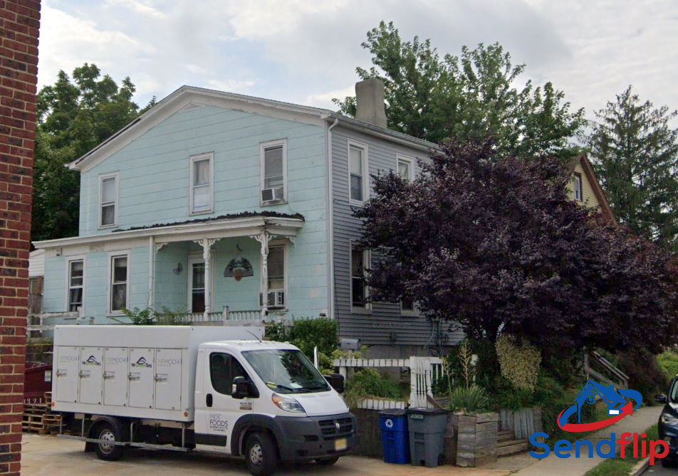 Monmouth County! Duplex! Keyport! 2 Units! 2 Beds 1 Bath! Ask $425K