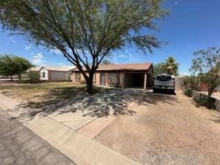 3/2 SFR in Arizona City, AZ 85123 🏡 Stunning Complex at an Exceptional Price🤝