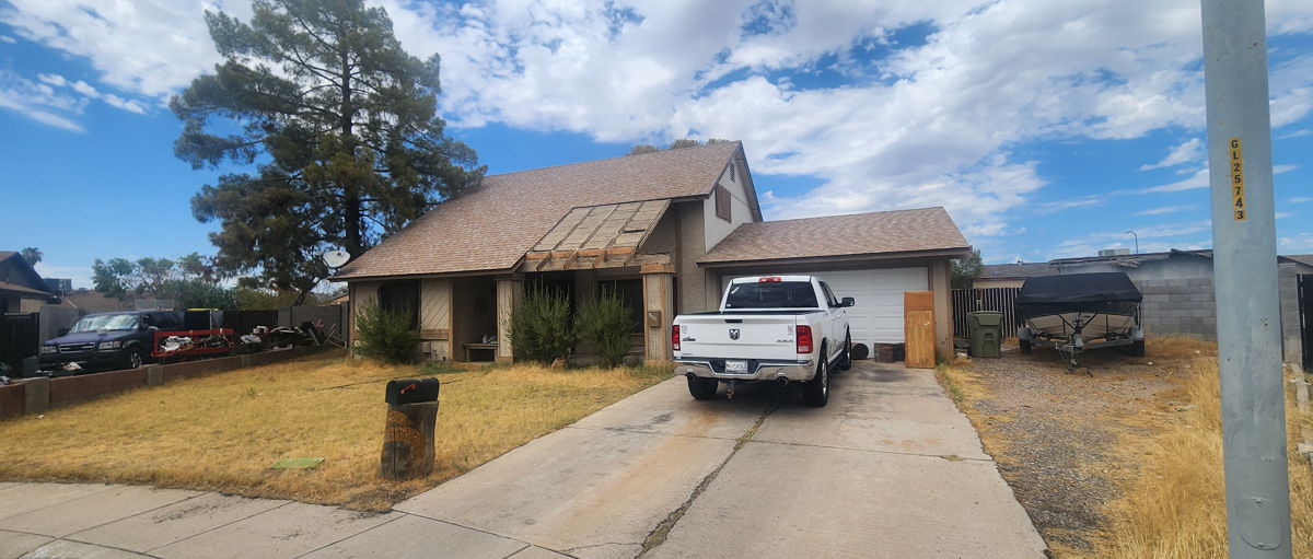 Glendale Home 9459 N 64th Dr, Glendale, AZ 85302