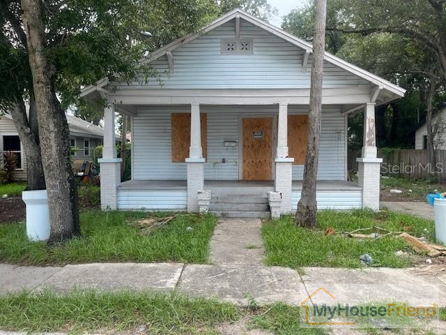 ( 🏖 St Petersburg, FL)🚨GREAT DEAL!🚨 2 Bed 2 Bath Fixer zoned MF! ONLY 157k!😱