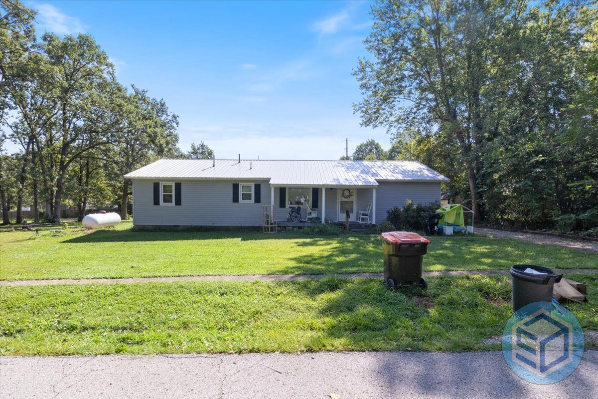 🔥🏚️Laclede County, MO | Easy Flip Opportunity!🏚️🔥