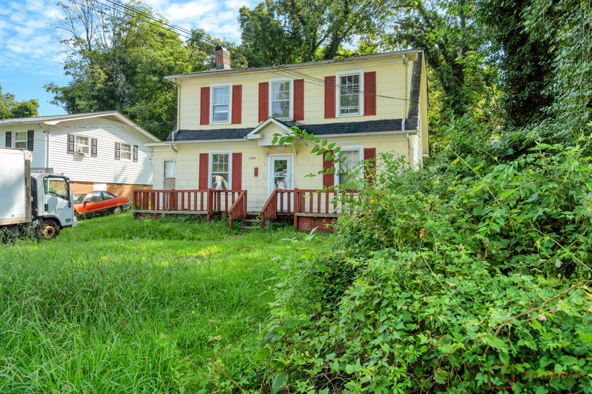 (High Point, NC)⭐️ FLIP 🏡 4 bd 2 ba STARTING AT $125K❗️