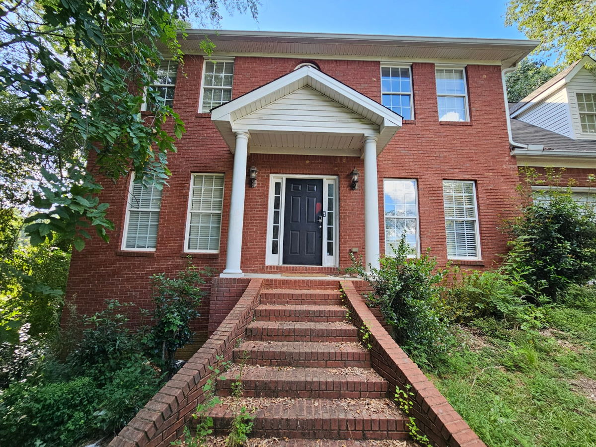 (Macon, GA)🚨GREAT FLIP!🚨 4 Bed 3 Bath Fixer Upper Starting at $296K!🔥