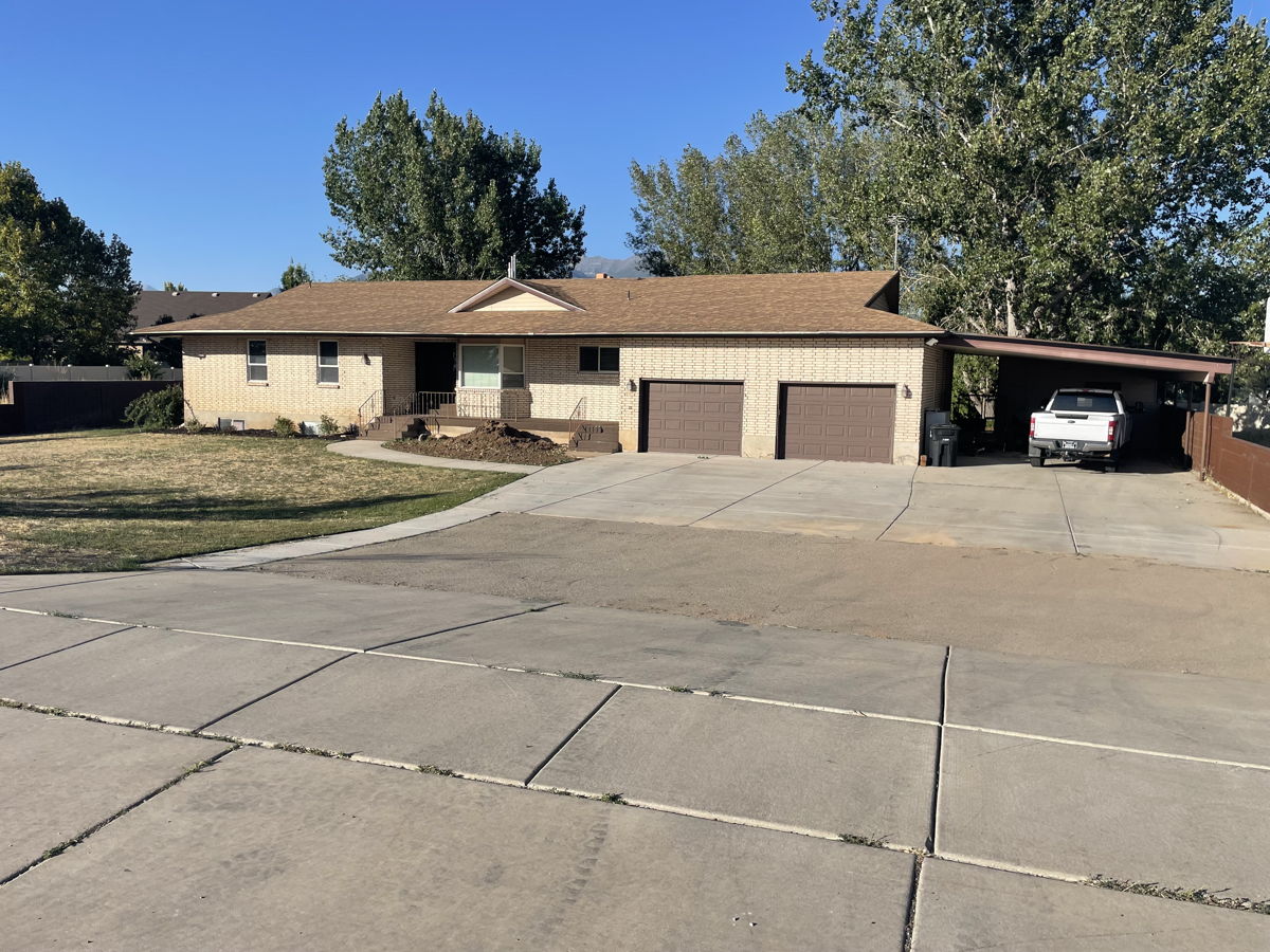 🏠💲BIG lot. BIG house. BIG PROFIT | Spanish Fork, UT | Pictures Inside ➡️🏡