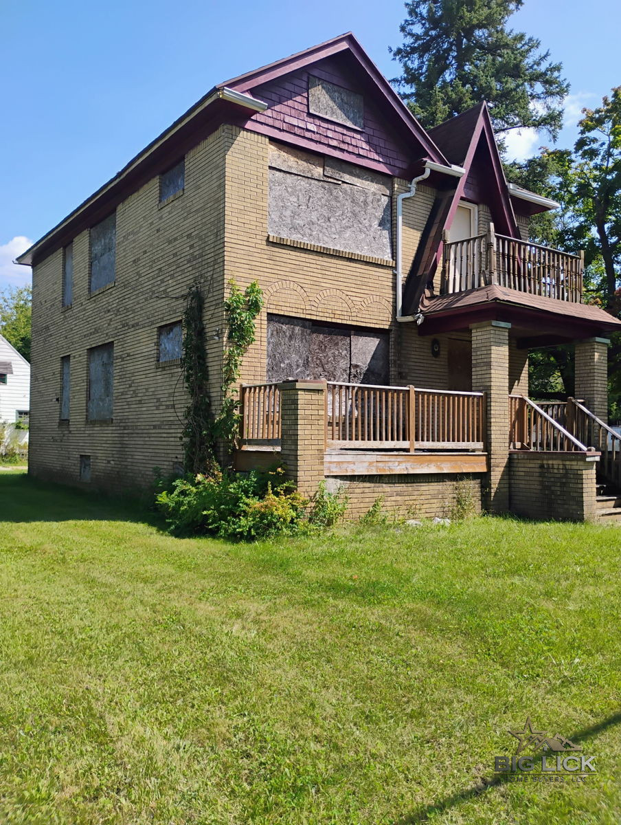 Fixer Upper 🏡 FLINT MI